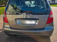 Gebraucht Mercedes A160 95 PS (69 kW) 2011 Grau Limousine