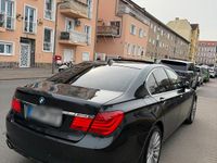 Gebraucht BMW 730 245 PS (180 kW) 2011 Grau Limousine