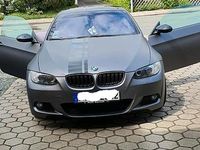 Gebraucht BMW 335 Cabriolet 306 PS (225 kW) 2008 Grau Cabrio