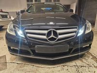 Gebraucht Mercedes E250 204 PS (150 kW) 2010 Schwarz Cabrio
