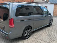 Gebraucht Mercedes V300 239 PS (175 kW) 2019 Grau Van / Kleinbus