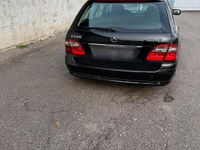Gebraucht Mercedes E220 170 PS (125 kW) 2008 Schwarz Kombi