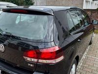 Gebraucht VW Golf VI Highline 122 PS (89 kW) 2011 Schwarz Kleinwagen