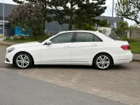 Gebraucht Mercedes E220 Avantgarde 170 PS (125 kW) 2015 Weiß Limousine