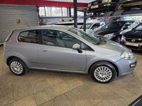 Gebraucht Fiat Punto Evo 77 PS (56 kW) 2011 Grau Kleinwagen