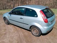 Gebraucht Ford Fiesta 70 PS (51 kW) 2004 Silber Kleinwagen