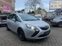 Gebraucht Opel Zafira Tourer Edition 136 PS (100 kW) 2014 Argon silber/ice silver (m2) Van / Kleinbus