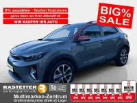 Gebraucht Kia Stonic Platinum 120 PS (88 kW) 2022 Urbangrün/tan orange zweifarblack SUV