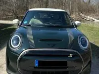 Gebraucht Mini Cooper SE Resolute Edition 135 kW (184 PS) 2022 Grün Kleinwagen