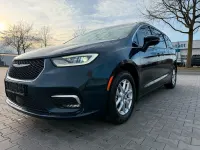 Gebraucht Chrysler Pacifica 291 PS (214 kW) 2023 Blau Van
