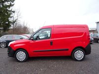 Usado Opel Combo 90 HP (66 kW) 2015 Vermelho Monovolume
