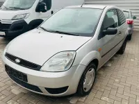 Usata Ford Fiesta 60 CV (44 kW) 2005 Argento Utilitaria
