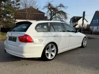 Gebraucht BMW 325 218 PS (160 kW) 2008 Schwarz Kombi