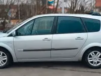 Gebraucht Renault Scénic II 135 PS (99 kW) 2005 Silber Van / Kleinbus