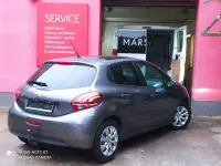 Gebraucht Peugeot 208 Style 82 PS (60 kW) 2018 Grau Kleinwagen