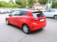 Gebraucht Ford Fiesta Cool & Connect 75 PS (55 kW) 2020 Race rot Kleinwagen