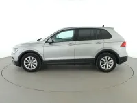 Gebraucht VW Tiguan Trendline 131 PS (96 kW) 2019 Grau SUV