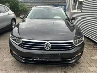 Gebraucht VW Passat Comfortline 150 PS (110 kW) 2018 Grau Kombi