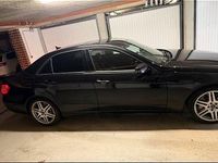 Gebraucht Mercedes E350 AMG 265 PS (194 kW) 2012 Schwarz Limousine