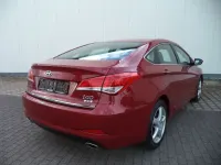 Gebraucht Hyundai i40 Style 178 PS (130 kW) 2012 Rot Limousine