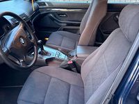 Gebraucht BMW 520 Basis 150 PS (110 kW) 1999 Blau Limousine