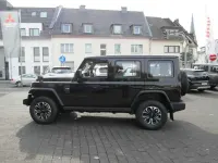 Neu BAW 212 166 PS (122 kW) 2025 Schwarz SUV