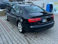 Gebraucht Audi A4 Ambition 190 PS (139 kW) 2015 Schwarz Limousine