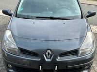 Gebraucht Renault Clio III 88 PS (64 kW) 2005 Grau Kleinwagen