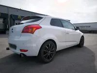 Używany Kia ProCeed 126 KM (92 kW) 2012 Biały Hatchback