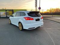 Gebraucht Ford Focus ST 185 PS (136 kW) 2015 Weiß Kombi