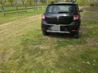 Gebraucht Dacia Sandero Stepway 90 PS (66 kW) 2015 Schwarz Kleinwagen