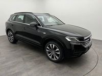 Gebraucht VW Touareg R-line 286 PS (210 kW) 2024 Black metallic SUV