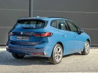 Gebraucht BMW 220 Luxury Line 360 PS (264 kW) 2025 Andere Coupé