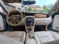 Käytetty Jaguar X-type Executive 156 HP (114 kW) 2002 Sininen Sedan