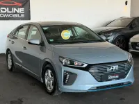 Gebraucht Hyundai Ioniq Style 105 PS (77 kW) 2017 Silber Kleinwagen