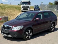 Gebraucht Skoda Octavia 140 PS (102 kW) 2010 Rot Kombi