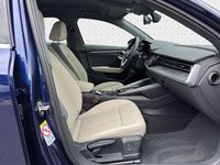 Gebraucht Audi A3 Ambiente 204 PS (150 kW) 2025 Navarrablau metallic Limousine