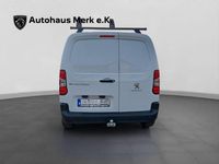 Gebraucht Peugeot Partner Premium 136 PS (100 kW) 2023 Lackierung weiss icy/typ aussenv Van / Kleinbus