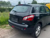 Gebraucht Nissan Qashqai 131 PS (96 kW) 2013 Schwarz SUV