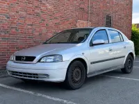 Gebraucht Opel Astra 105 PS (77 kW) 2004 Silber Limousine