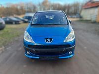Gebraucht Peugeot 1007 Premium 88 PS (64 kW) 2007 Blau Van / Kleinbus