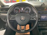 Gebraucht Skoda Superb 218 PS (160 kW) 2022 Andere Limousine