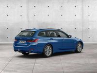 Gebraucht BMW 330e Efficient Dynamics 292 PS (214 kW) 2023 Phytonicblau Kombi