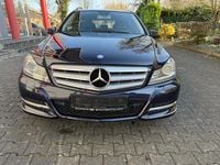 Gebraucht Mercedes C220 170 PS (125 kW) 2012 Blau Kombi