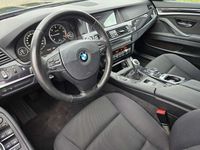 Gebraucht BMW 520 184 PS (135 kW) 2012 Schwarz Kombi