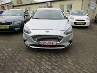 Gebraucht Ford Focus Cool & Connect 120 PS (88 kW) 2020 Silber Limousine