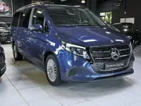 Gebraucht Mercedes V220 Style 163 PS (119 kW) 2024 Blau Van / Kleinbus