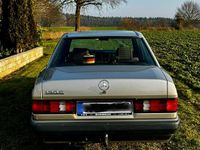 Gebraucht Mercedes 190 122 PS (89 kW) 1992 Beige Limousine