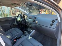 Gebraucht VW Golf Plus Cross Highline 122 PS (89 kW) 2011 Grau Van / Kleinbus