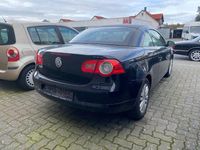 Gebraucht VW Eos 122 PS (89 kW) 2008 Schwarz Cabrio